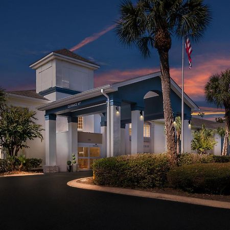 Holiday Inn Express Saint Simons Island, An Ihg Hotel St. Simons Island Exterior photo