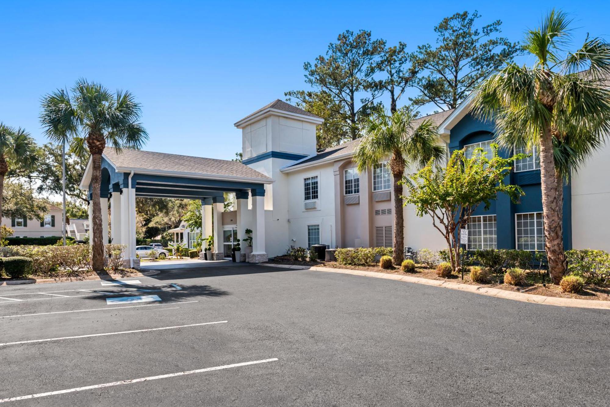 Holiday Inn Express Saint Simons Island By Ihg St. Simons Island Exterior photo