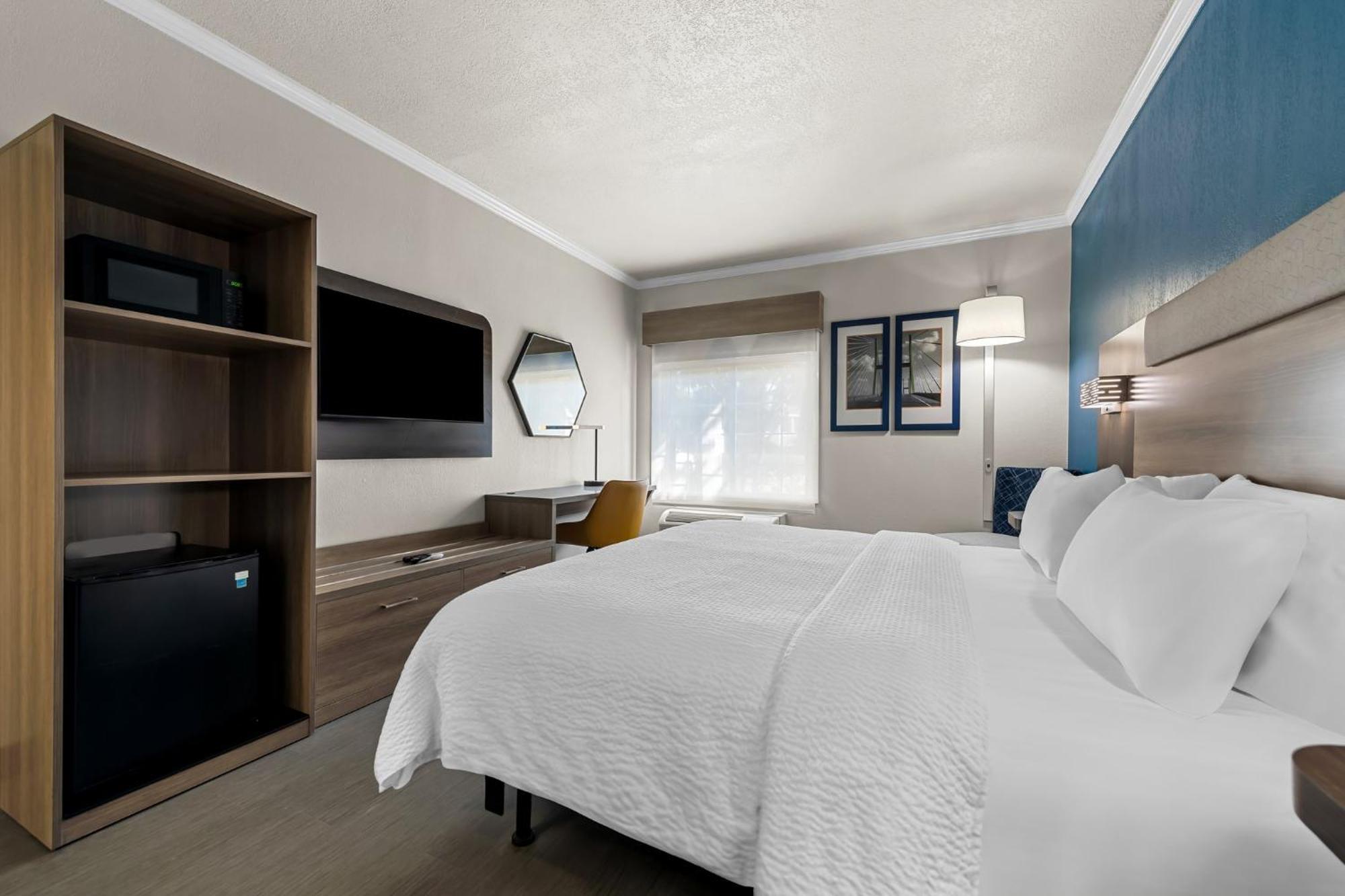 Holiday Inn Express Saint Simons Island By Ihg St. Simons Island Exterior photo
